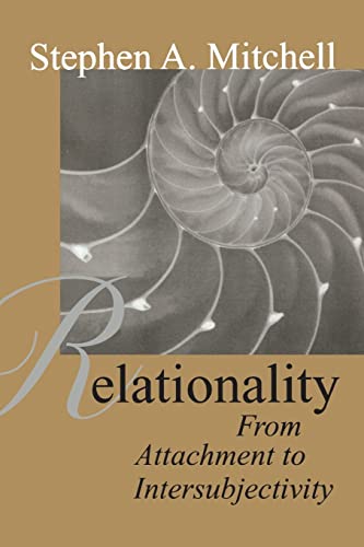 Beispielbild fr Relationality: From Attachment to Intersubjectivity: 20 (Relational Perspectives Book Series) zum Verkauf von WorldofBooks