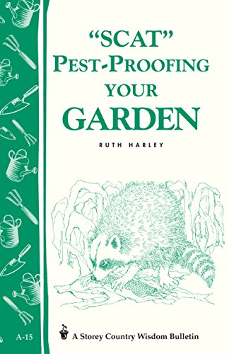 9780882661896: Pest-Proofing Your Garden: Storey's Country Wisdom Bulletin A-15