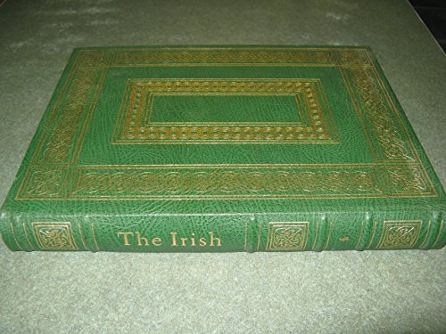 Imagen de archivo de The Irish: A Treasury of Art and Literature a la venta por Wonder Book