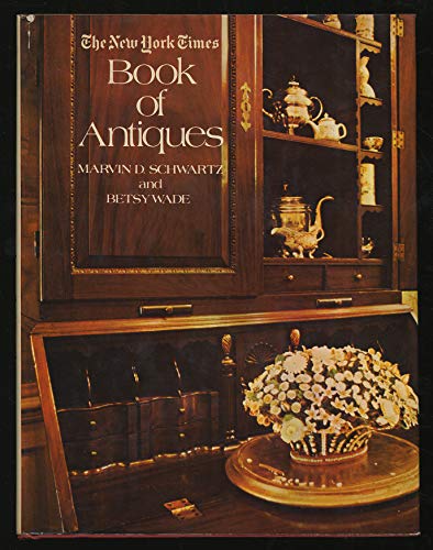 Imagen de archivo de The New York Times Book of Antiques a la venta por Better World Books