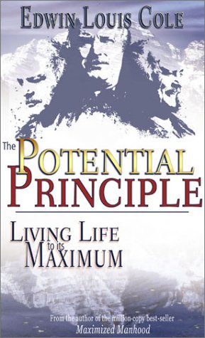 Imagen de archivo de The Potential Principle: Living Life to Its Maximum a la venta por SecondSale