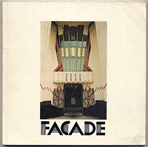 9780883730621: Facade: A Decade of British and American Commercial Architecture
