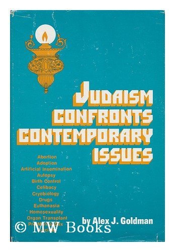 Beispielbild fr Judaism Confronts Contemporary Issues zum Verkauf von Liberty Book Shop