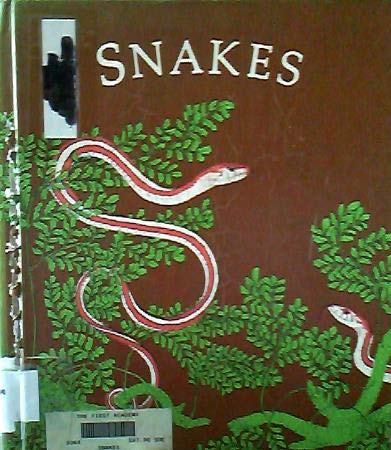 Snakes (EMC science readers) (9780884367765) by Shea, George