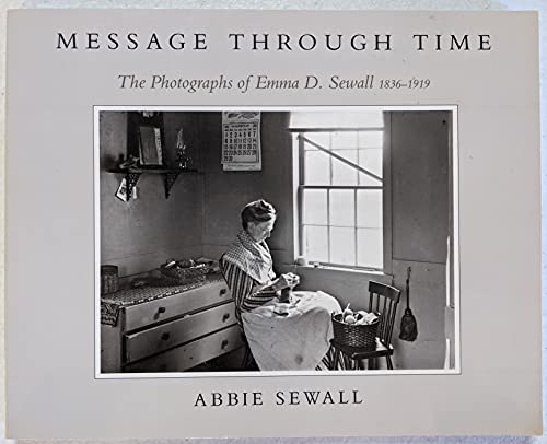 Imagen de archivo de Message Through Time a la venta por Sheafe Street Books