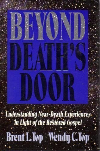 Imagen de archivo de Beyond Death's Door a la venta por ThriftBooks-Reno