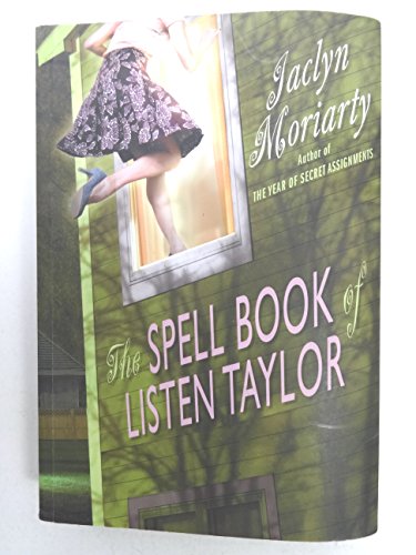 9780888998880: The Spell Book Of Listen Taylor