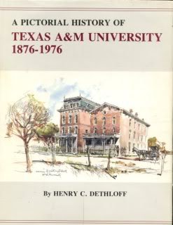 Imagen de archivo de A Pictorial History of Texas A&M University, 1876-1976 (Centennial Series of the Association of Former Students, Texas a & M University, No. 2) a la venta por ThriftBooks-Atlanta