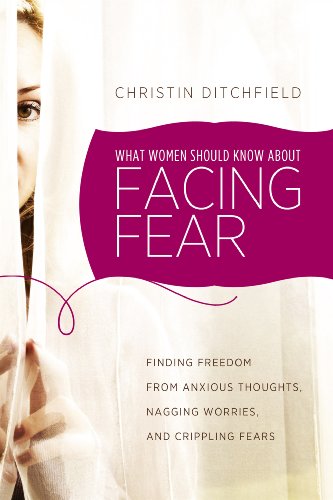 Beispielbild fr What Women Should Know about Facing Fear: Finding Freedom from Anxious Thoughts, Nagging Worries, and Crippling Fears zum Verkauf von ThriftBooks-Dallas