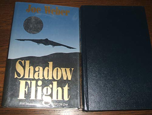 Beispielbild fr Shadow Flight zum Verkauf von Wonder Book