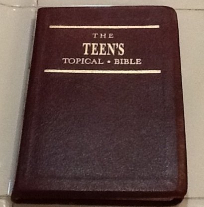 Beispielbild fr The New Teen's Topical Bible zum Verkauf von Orion Tech