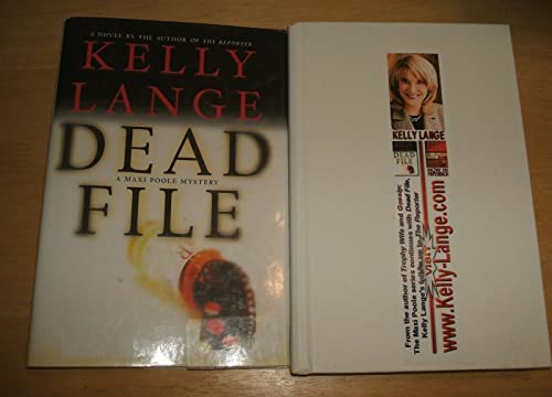 Beispielbild fr Dead File (Maxi Poole Mysteries) zum Verkauf von Wonder Book