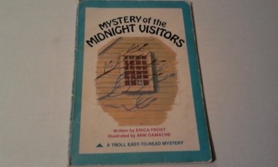 Beispielbild fr Mystery of the Midnight Visitors zum Verkauf von Robinson Street Books, IOBA