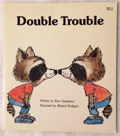 9780893755300: Double Trouble (Giant First-Start Reader)