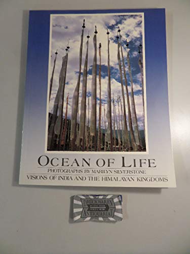Imagen de archivo de Ocean of Life: Visions of India and the Himalayan Kingdoms (Sadev Book) a la venta por Buchpark
