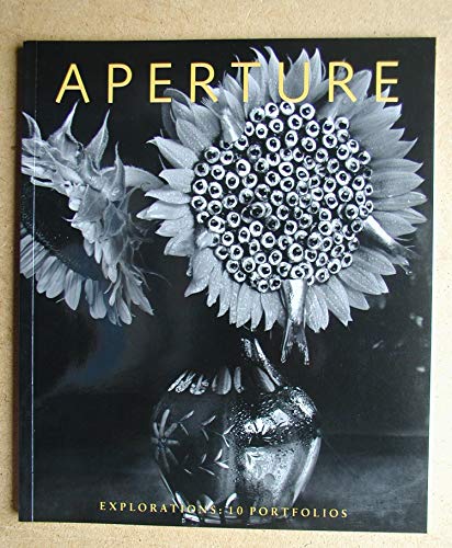 Beispielbild fr Aperture: Explorations : 10 Portfolios (Aperture 130) zum Verkauf von Wonder Book