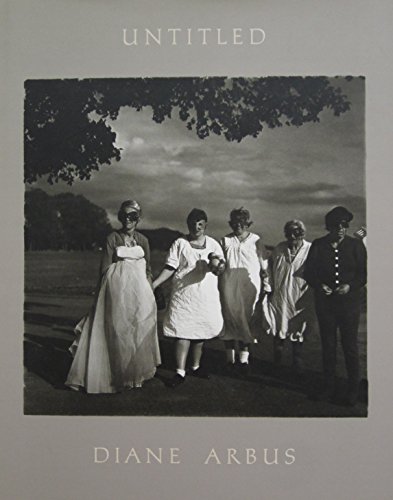 Stock image for Diane Arbus: Untitled for sale by Arroyo Seco Books, Pasadena, Member IOBA