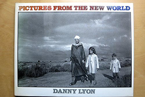9780893819392: Pictures from New World