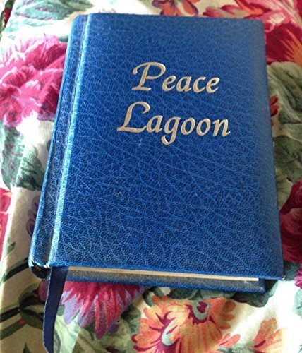 Imagen de archivo de Peace Lagoon: Sacred Songs Of The Sikhs. (The Collected Hymns Of Guru Nanak, Guru Amar Das, Guru Ram Das, Guru Arjun And Guru Gobind Singh). a la venta por FITZ BOOKS AND WAFFLES