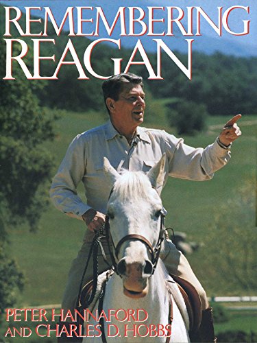 Imagen de archivo de Remembering Reagan a la venta por Better World Books