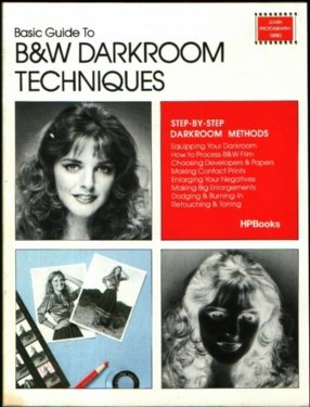 Beispielbild fr Black & White Darkroom (Learn Photography Series) zum Verkauf von Wonder Book
