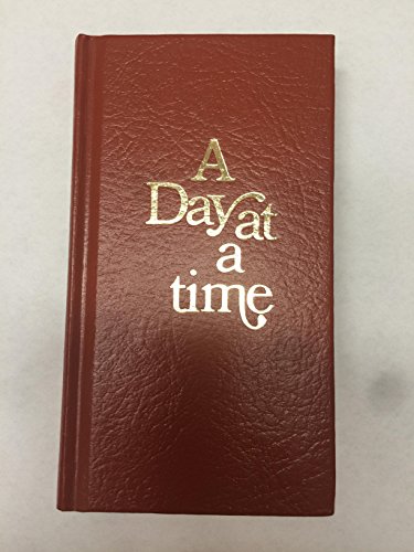 Imagen de archivo de A Day at a Time: Daily Readings with Thoughts and Prayers a la venta por ThriftBooks-Atlanta