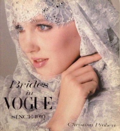 Imagen de archivo de Brides in Vogue Since 1910 a la venta por Ergodebooks
