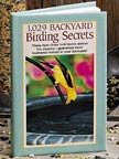 Imagen de archivo de 1,029 Backyard Birding Secrets a la venta por SecondSale