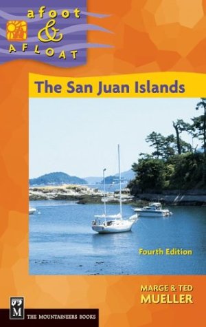 9780898868814: The San Juan Islands (Afoot & Afloat)