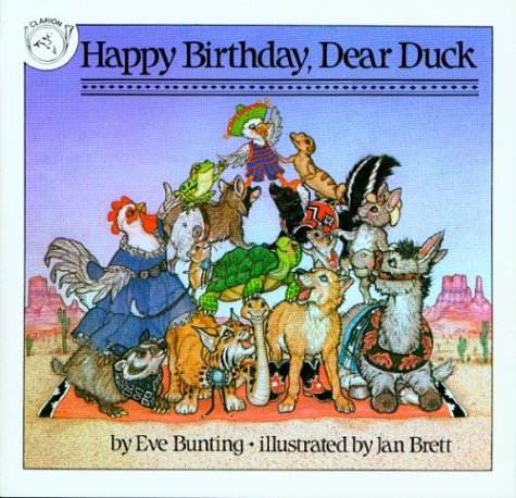 Happy Birthday, Dear Duck (9780899195414) by Bunting, Eve