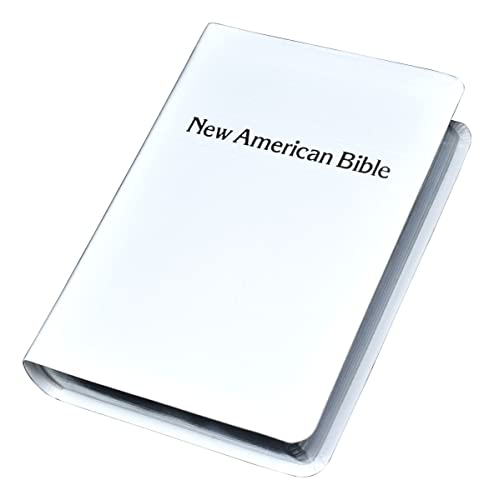 Beispielbild fr St. Joseph Personal Size Bible-Nabre zum Verkauf von HPB-Diamond