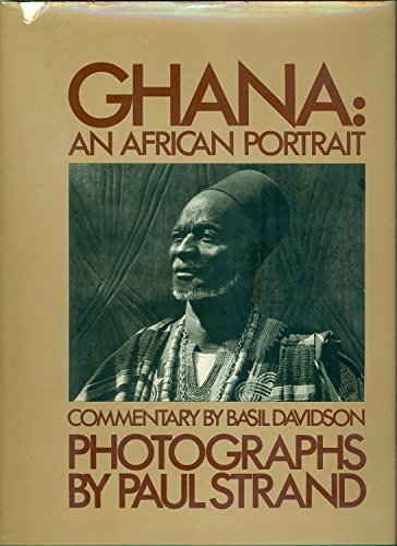 Imagen de archivo de Ghana: An African Portrait a la venta por Moe's Books