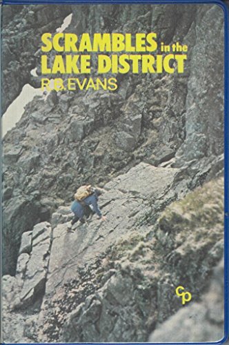 9780902363397: Scrambles in the Lake District (Cicerone British Mountains S.)
