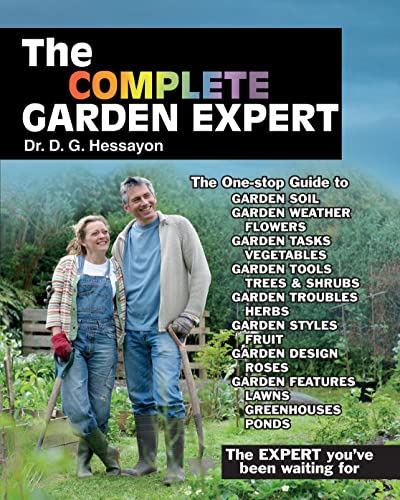 9780903505987: The Complete Garden Expert