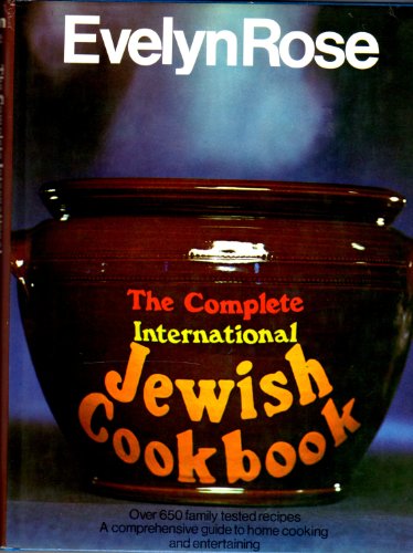 Beispielbild fr The complete international Jewish cookbook zum Verkauf von Wonder Book