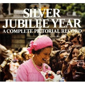 Imagen de archivo de Silver Jubilee Year: A Complete Pictorial Record a la venta por ThriftBooks-Atlanta