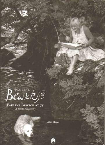 9780905223919: Pauline Bewick at 75: A Photo Biography