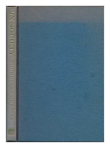 Imagen de archivo de In society: The brideshead years a la venta por Half Price Books Inc.