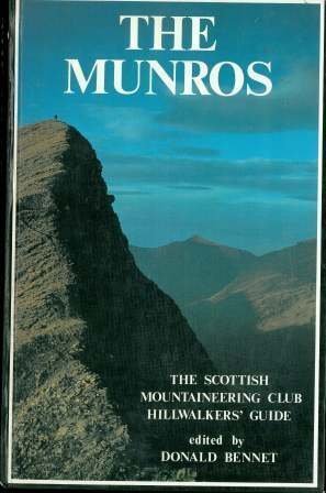 Beispielbild fr The Munros : The Scottish Mountaineering Club Hillwalkers' Guide zum Verkauf von Better World Books