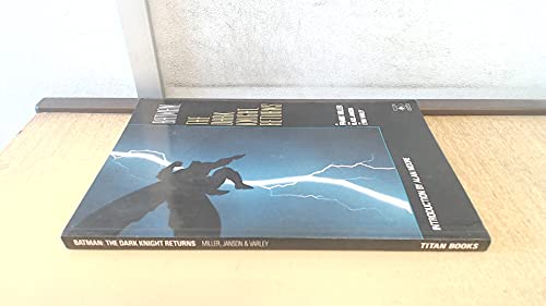 Batman: The Dark Knight Returns (9780907610908) by Frank Miller