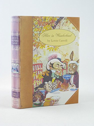 Beispielbild fr Alice in Wonderland zum Verkauf von ThriftBooks-Reno