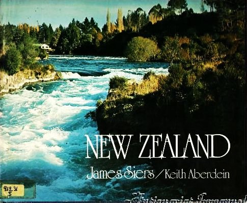 Beispielbild fr New Zealand in the Pacific zum Verkauf von -OnTimeBooks-