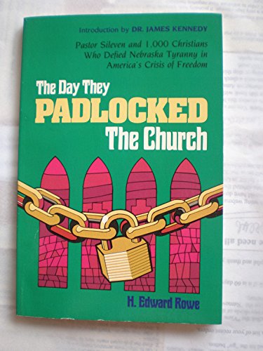 Imagen de archivo de The Day They Padlocked the Church a la venta por Better World Books