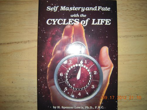 9780912057453: Self-Mastery and Fate With the Cycles of Life