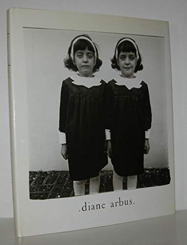 Beispielbild fr Diane Arbus: An Aperture Monograph. zum Verkauf von Grendel Books, ABAA/ILAB