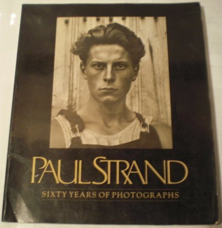 Beispielbild fr Paul Strand Sixty Years of Photographs zum Verkauf von PAPER CAVALIER US