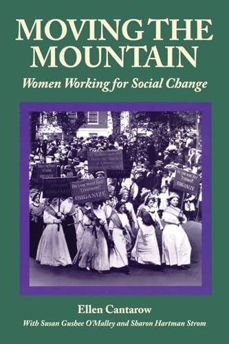 9780912670614: Moving the Mountain: Women Working for Social Change