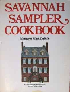 Imagen de archivo de Savannah Sampler Cookbook a la venta por Better World Books
