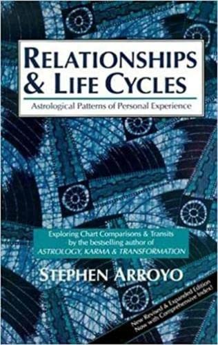 Beispielbild fr Relationships and Life Cycles: Astrological Patterns of Personal Experience: Astrological Patterns of Personal Experience Exploring Chart Comparisons . Edition Now with Comprehensive Index! zum Verkauf von WorldofBooks