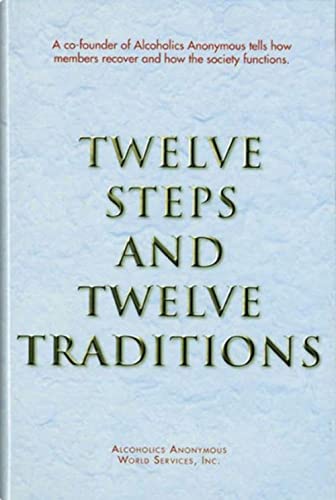 Imagen de archivo de Twelve Steps and Twelve Traditions a la venta por SecondSale